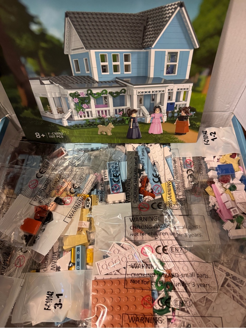 Buildiful Gilmore Girls House Building Set - Picture 2 of 5